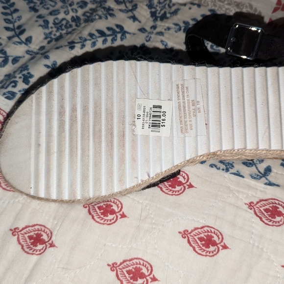 Women 's sandals - Picture 2 of 3